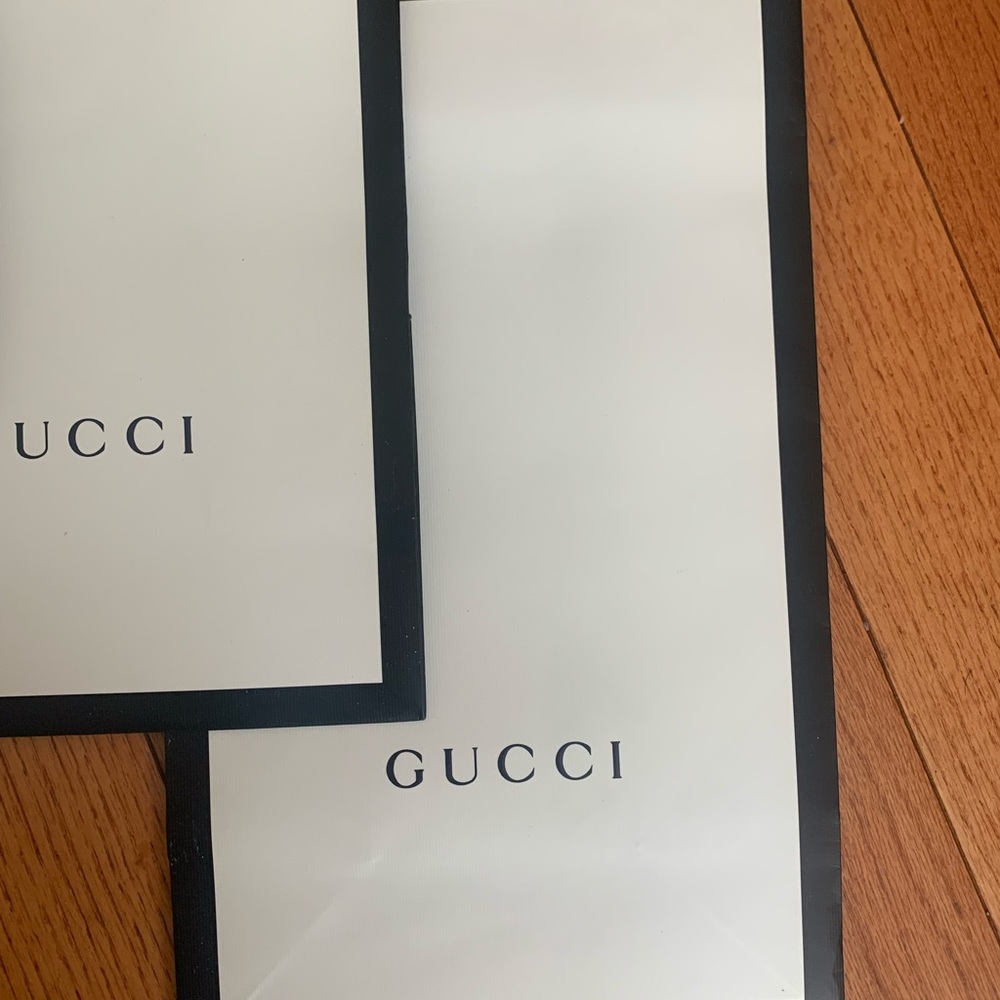 7 Gucci empty shoe boxes (5 white 2 green) - Picture 4 of 10